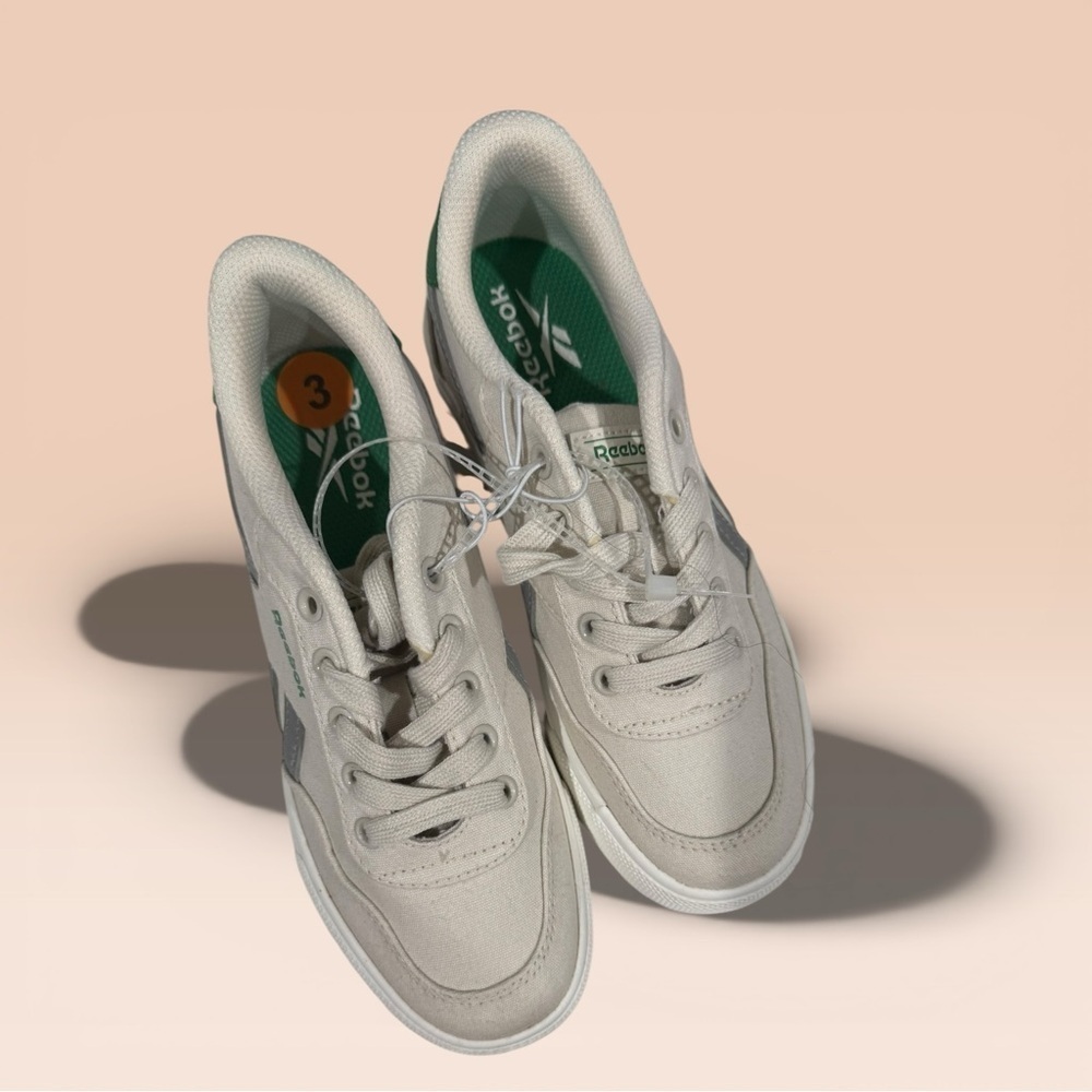 Reebok Cream and Gray Casual Shoes - Picture 2 of 4